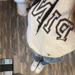 Meet your Posher, Bailey